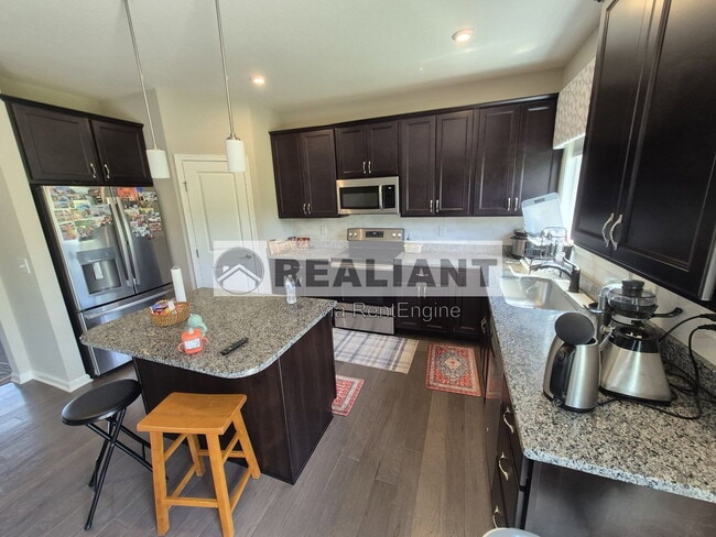 Building Photo - 10513 Greenbrook Dr