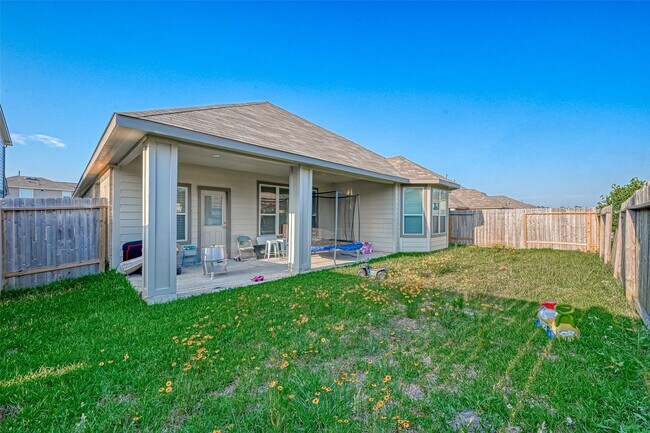 Building Photo - 9435 Klein Ln