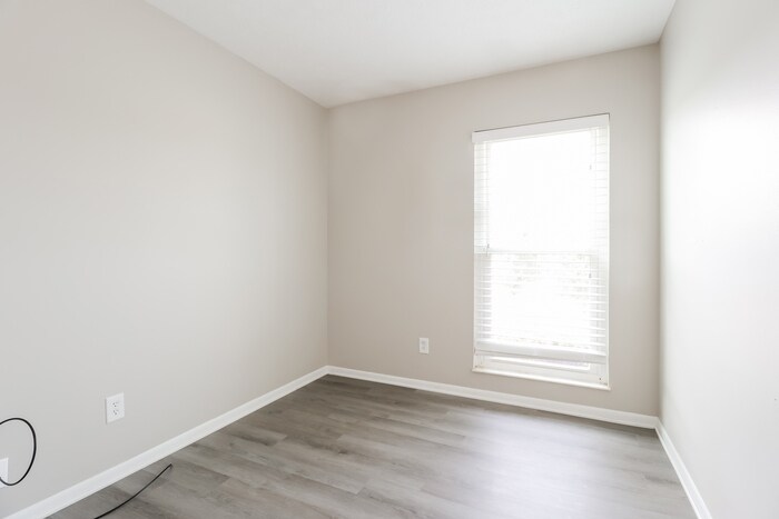 Building Photo - 9263 Haden Ln