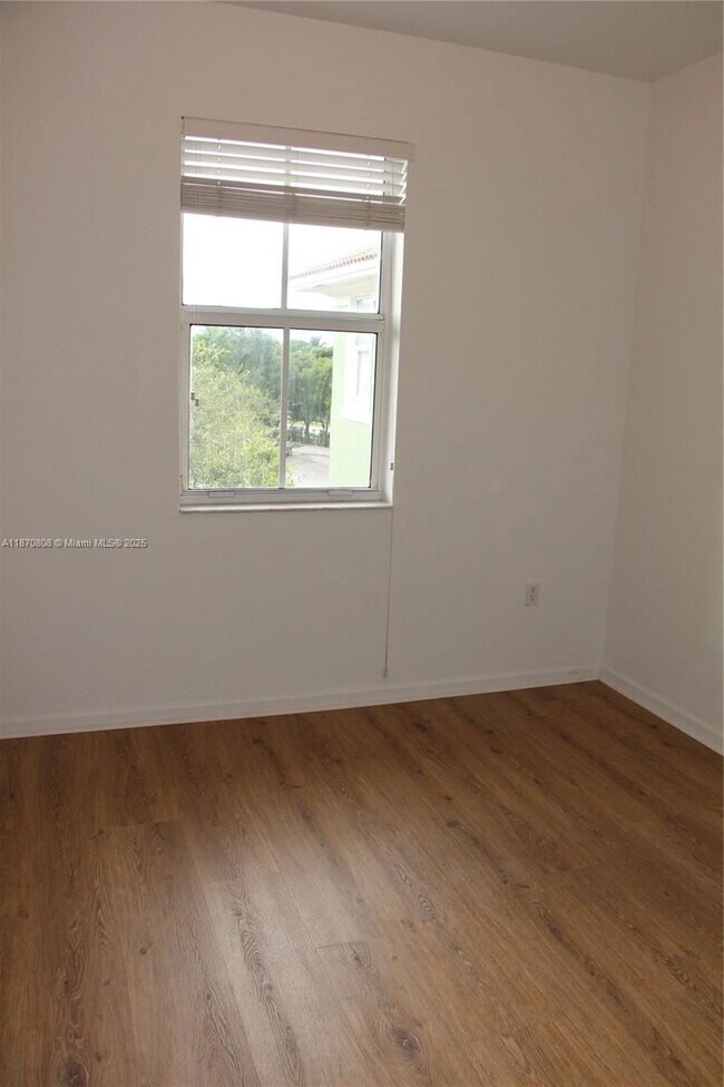 Building Photo - 11202 NW 83rd St