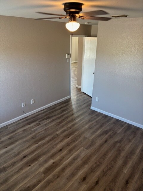Building Photo - 325 Wolf Mountain Ln