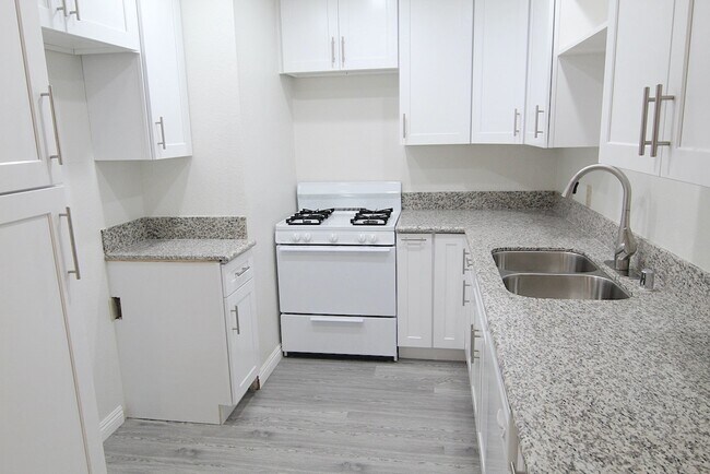 Building Photo - 4721 Kester Ave