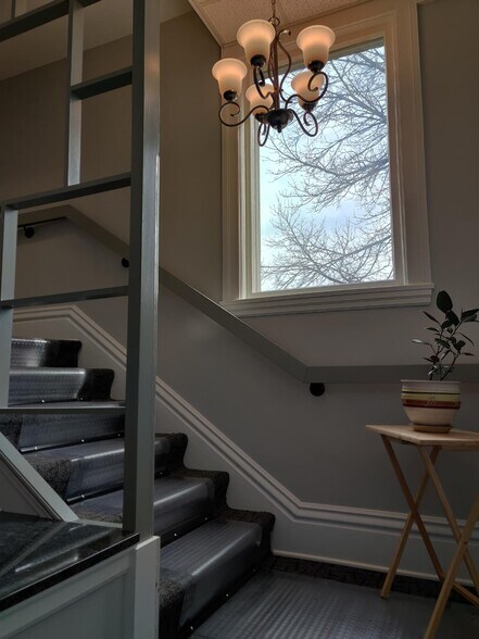 Going up to the 2nd Floor - 2514 Girard Ave S