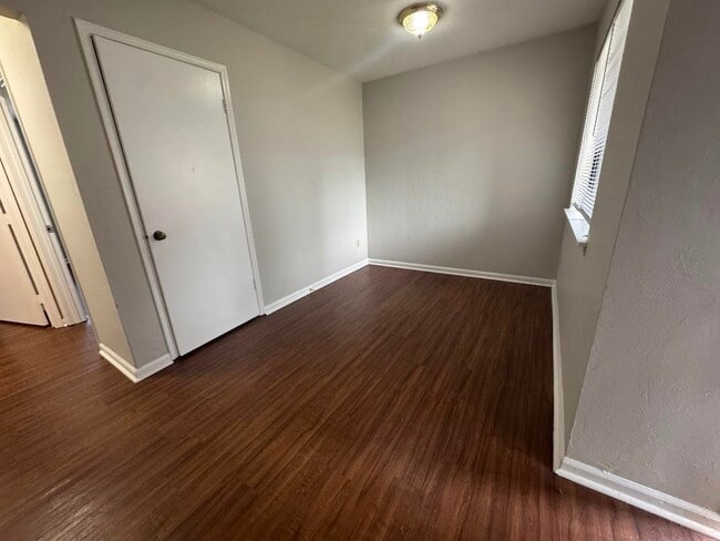 Building Photo - 1445 Willow Bend Way