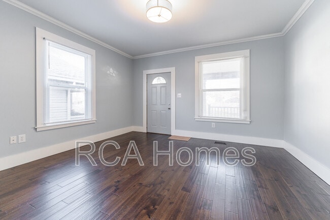 Building Photo - 1037 E Tabor St