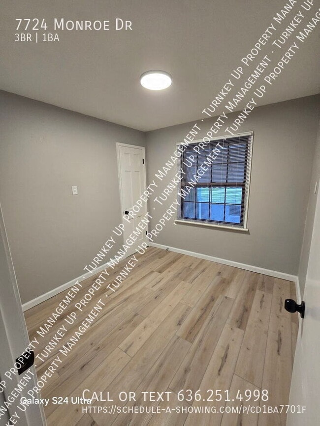 Building Photo - 7724 Monroe Dr