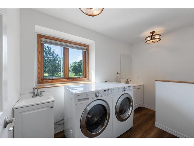 Building Photo - 8045 County Rd 116