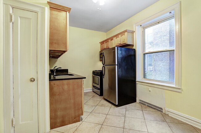 Building Photo - 340 Fairmount Ave