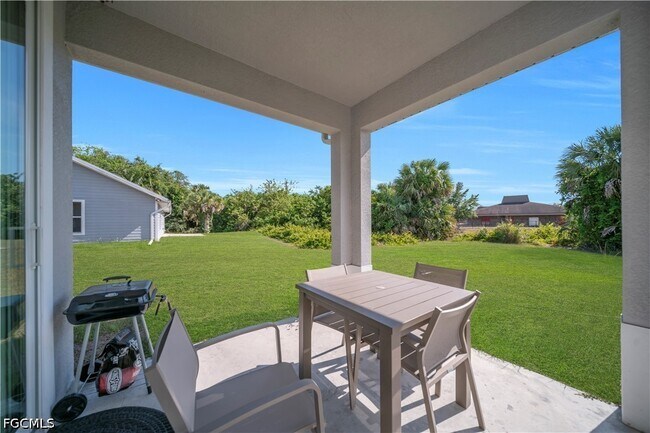 Building Photo - 1064 Calumet Cir