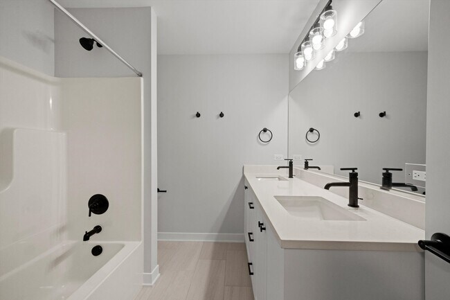 Building Photo - 17872 Argos Ct