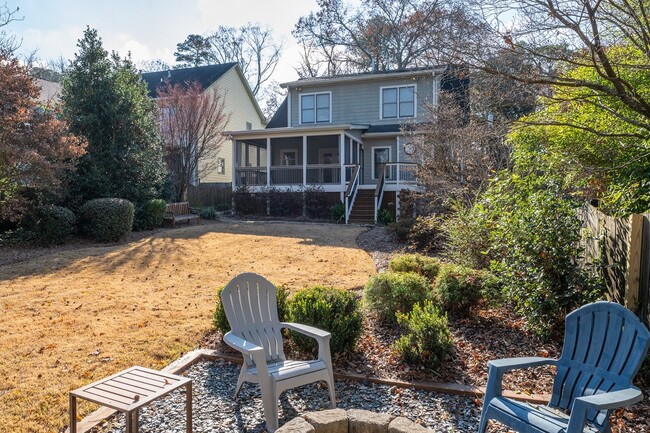 Building Photo - "Charming Tucker Retreat: 3BR Home with Gr...