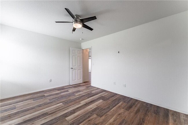Building Photo - 808 NW 68th Ave