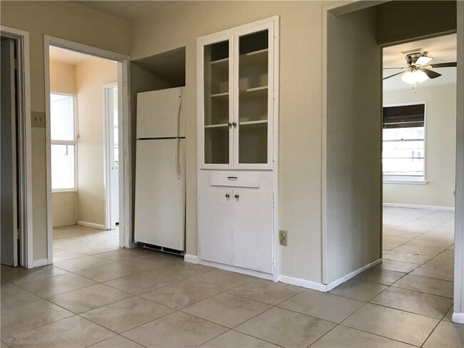 Building Photo - 5701 Adams Ave