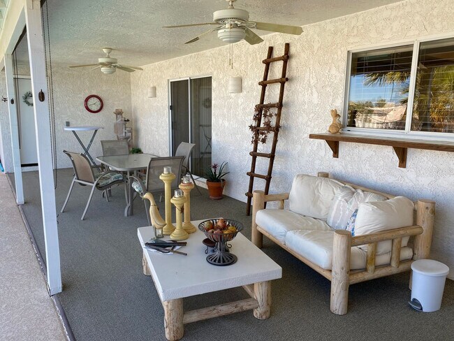 Building Photo - 2791 Okeechobee Dr