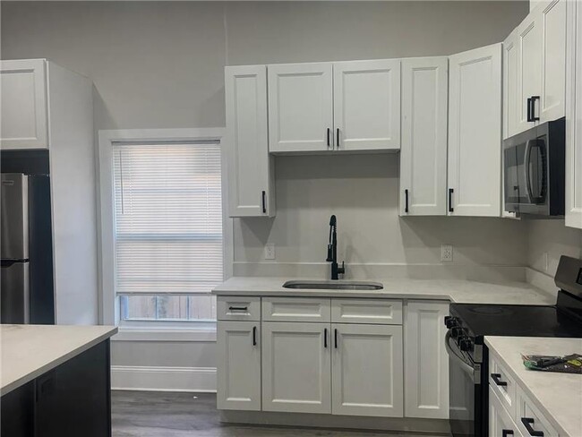 Building Photo - 730 Atlanta St