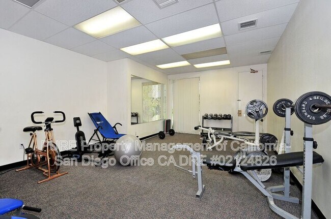 Building Photo - 6406 Friars Rd