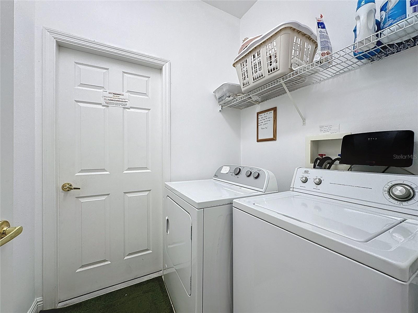 Building Photo - 107 Amaca Ln