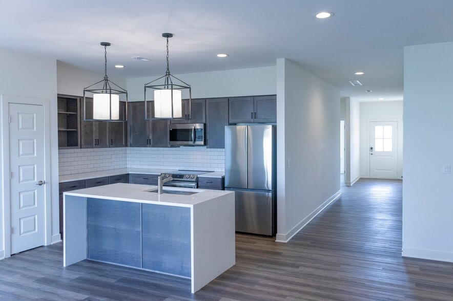 Building Photo - 19603 W 199th Terrace