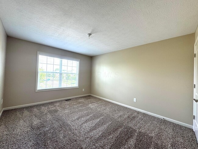 Building Photo - 1166 Lenox Ct