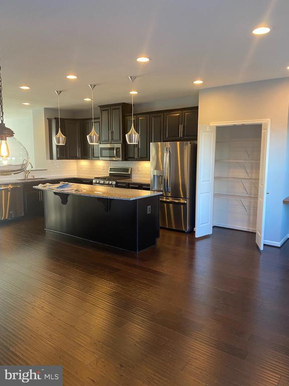 Building Photo - 168 Trout Lily Dr
