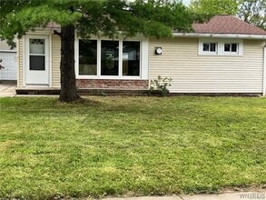 Building Photo - 60 Meadow Lea Dr