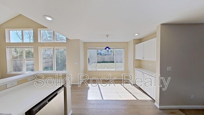 Building Photo - 4905 Teton Pl