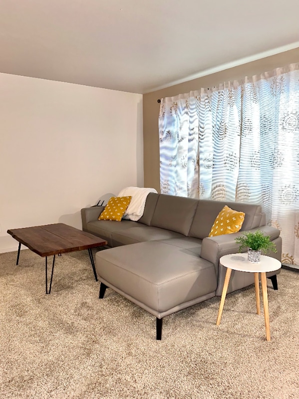 Building Photo - 7016 Weimer Rd