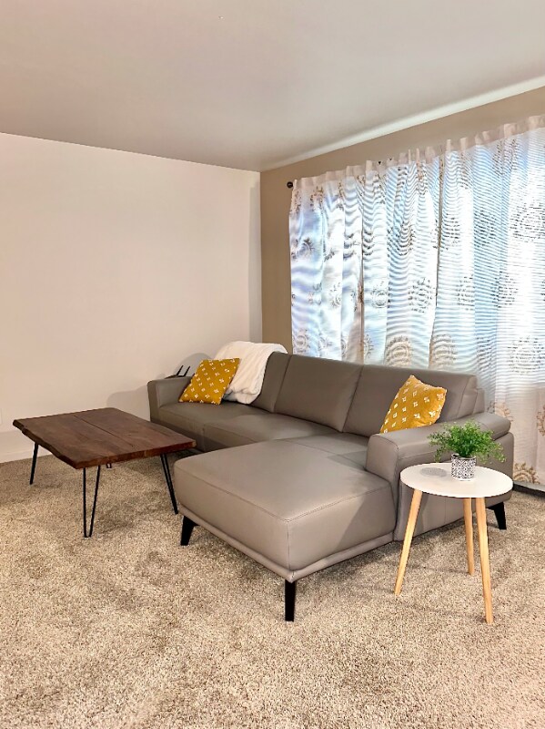 Building Photo - 7016 Weimer Rd