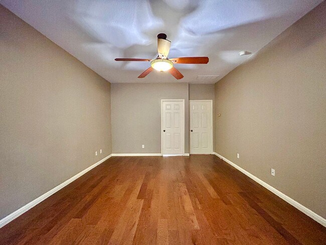 Building Photo - 13012 Kenswick Dr