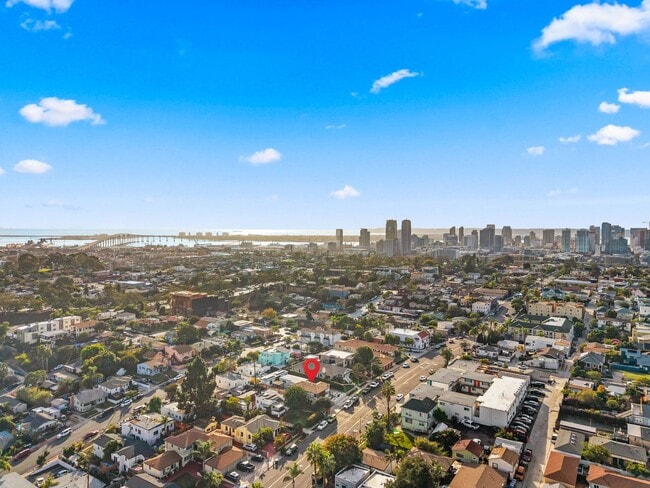 Building Photo - 2735 Broadway-7