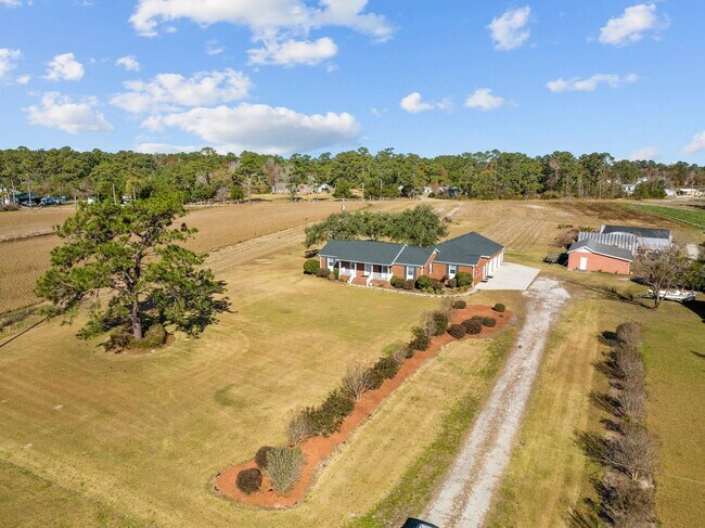 Building Photo - 4015 Freedom Way
