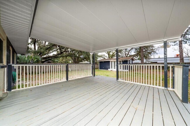 Building Photo - 6531 Hill Top Rd