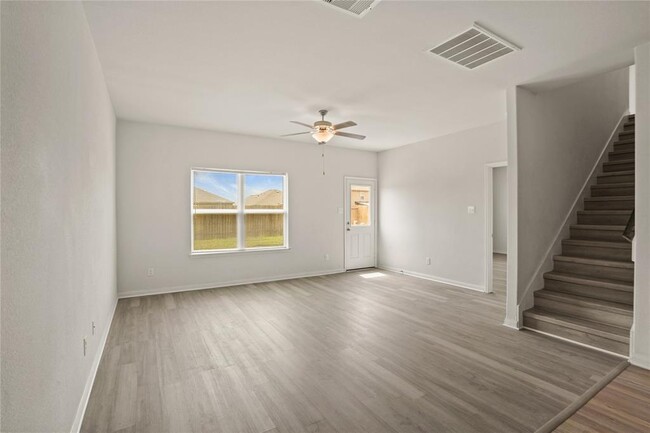 Building Photo - 349 Barrel Cactus Dr