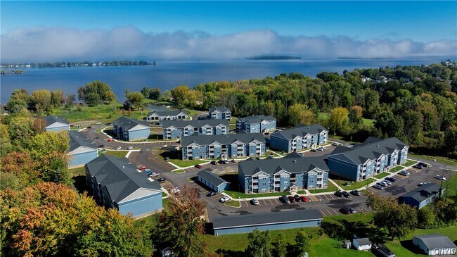 Building Photo - 11 Loso Dr