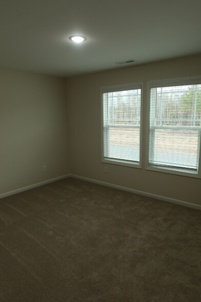 Building Photo - 300 Tuscany Cir