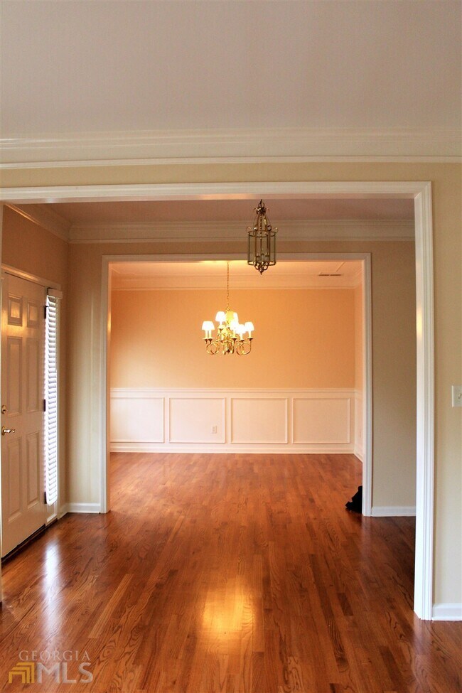 Building Photo - 149 Walnut Ridge Dr