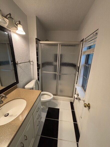 Building Photo - 3708 Ginger Ln