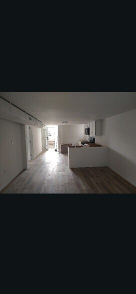 Building Photo - 1211 Rutledge St