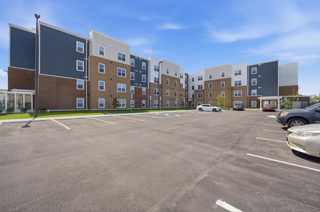 Building Photo - Bains Pointe