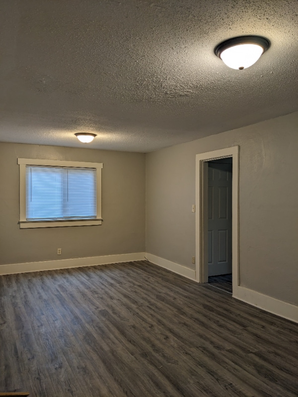 Building Photo - 2705 Meek Ave