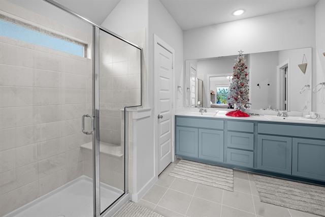 Building Photo - 1245 La Bamba Dr