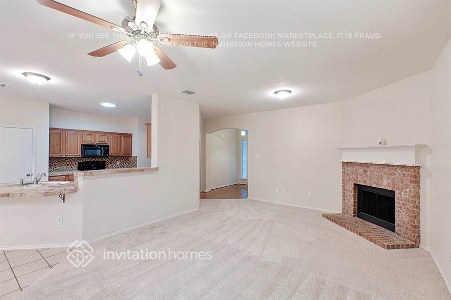 Building Photo - 4928 Stirrup Way