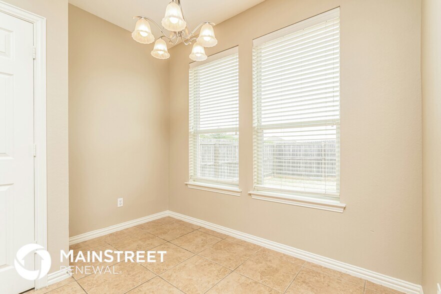 Building Photo - 287 Edison Ln