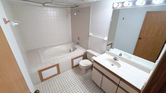 Building Photo - Whitney Square - Residental