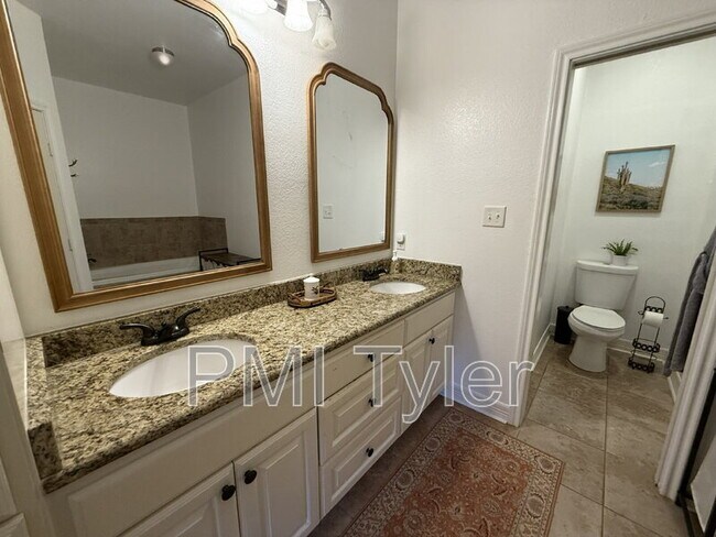 Building Photo - 15160 County Rd 1113