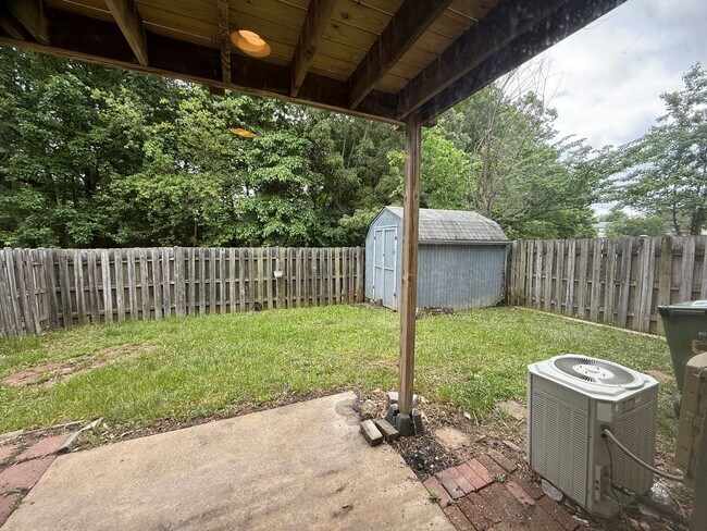 Building Photo - 5109 Pecan Dr