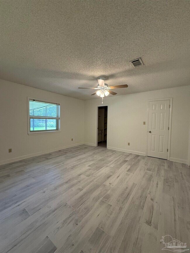 Building Photo - 3521 Sweet Bay Dr