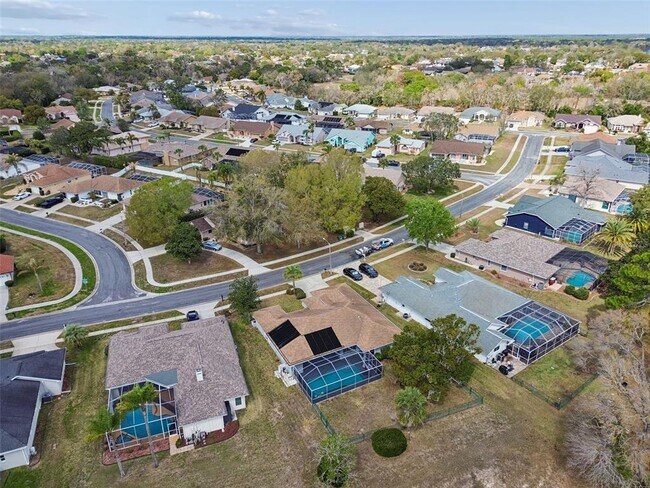 Building Photo - 1062 Greenturf Rd