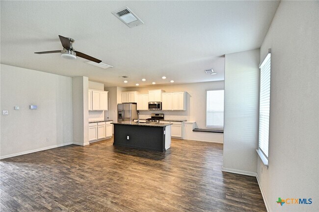 Building Photo - 588 Agave Flats Dr