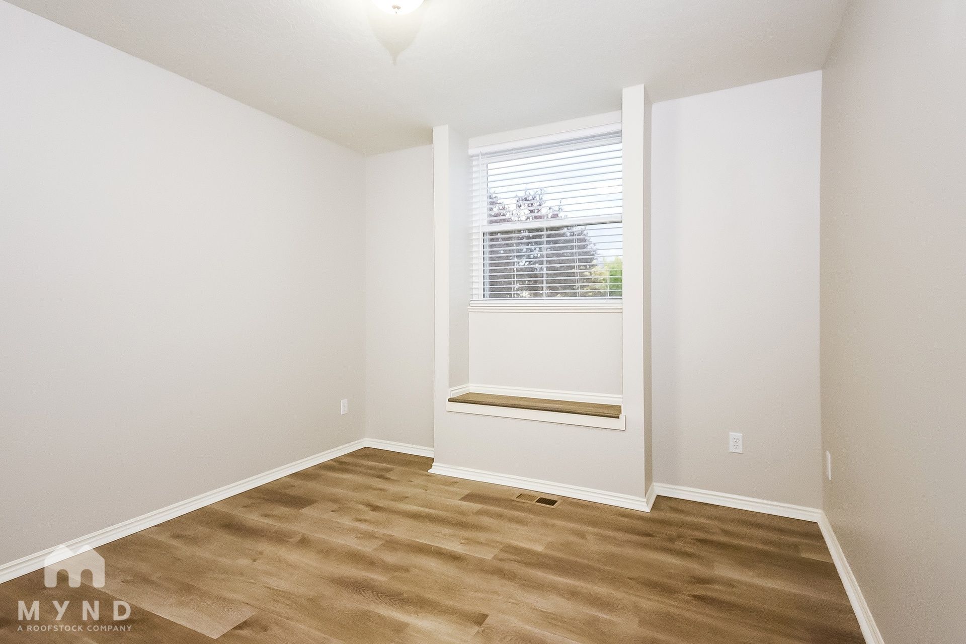 Building Photo - 5353 S 3400 W